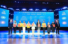 喜報(bào)！益陽(yáng)醫(yī)學(xué)高等?？茖W(xué)校黃辰老師獲全國(guó)2023金磚大賽首屆嬰幼兒照護(hù)職業(yè)技能大賽一等獎(jiǎng)！